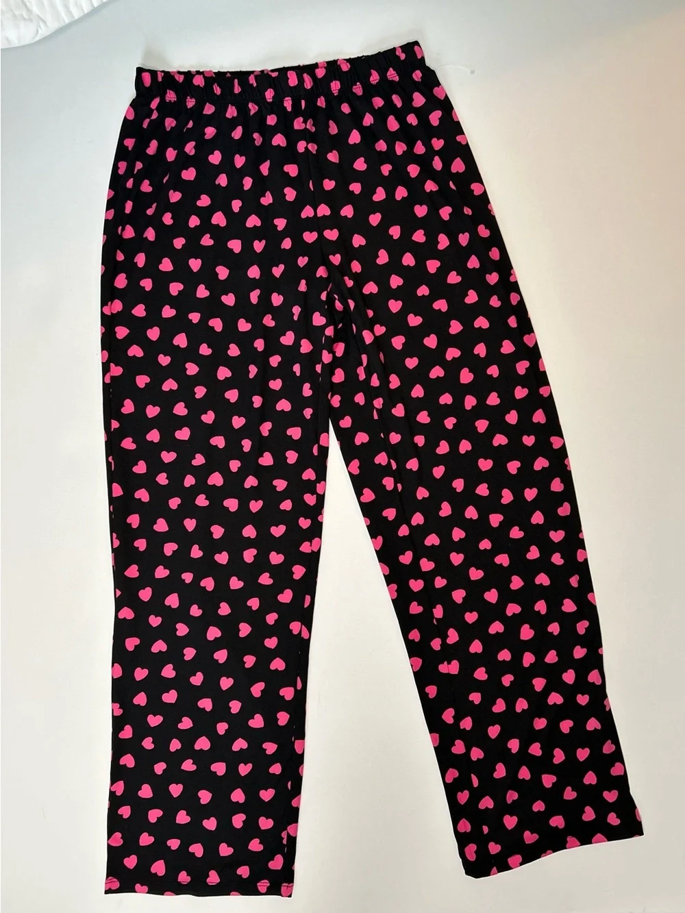 Kate Spade New York Pink Scattered Hearts Pajama Lounge Pants Black